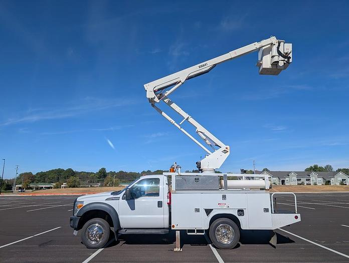 Used 2014 Ford F550 4x4 Versalift SST40EIH-01 Articulated Telescoping 45' Bucket Truck