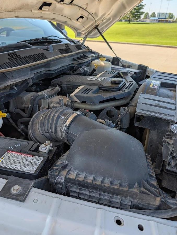Used 2012 Dodge Ram 5500 4x4 Enclosed High-Top Service Truck