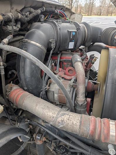 Used 2011 Ford F650XL 4x2 60' Versalift Forestry Bucket Truck