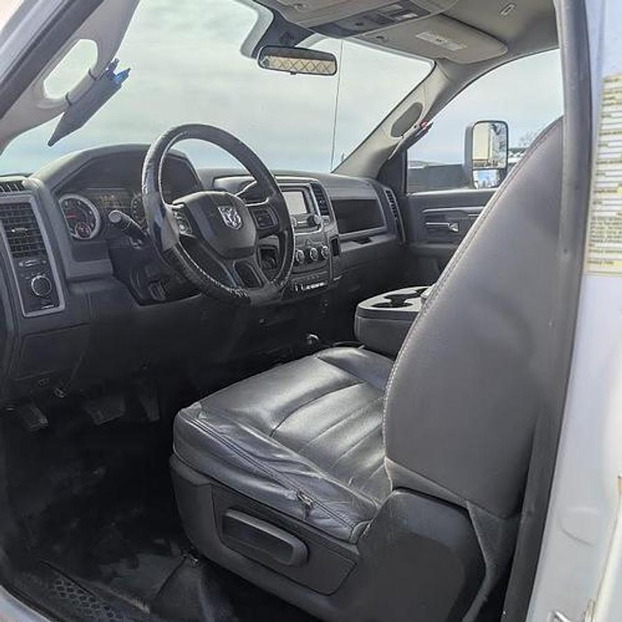 Used 2017 Dodge Ram 5500 4x4 Versalift SST40 45’ Insulated/Articulating/Telescoping