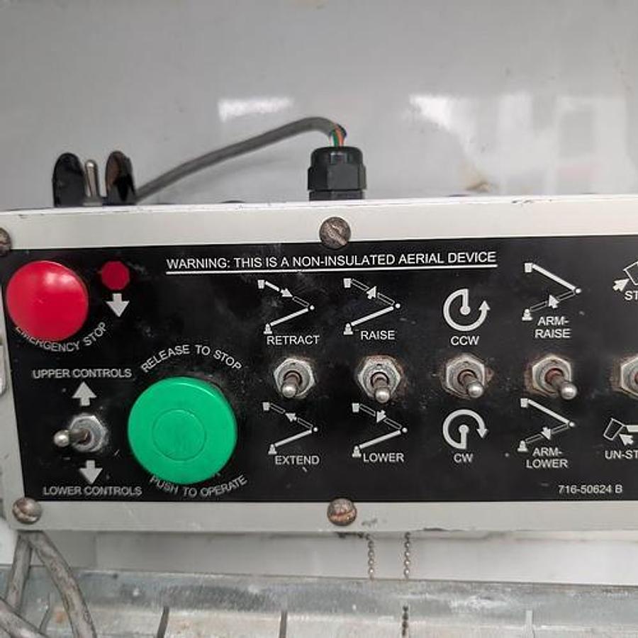 Used 2011 Dodge Ram 5500 Altec AT237 42' Articulated/Telescoping Non-insulated 