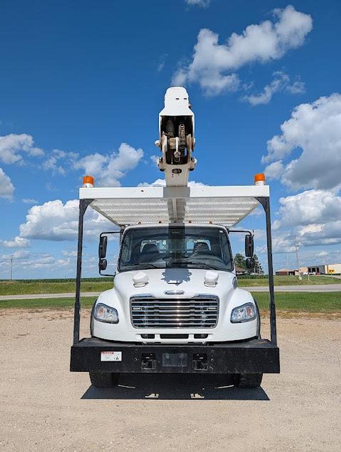 Used 2018 Freightliner M2