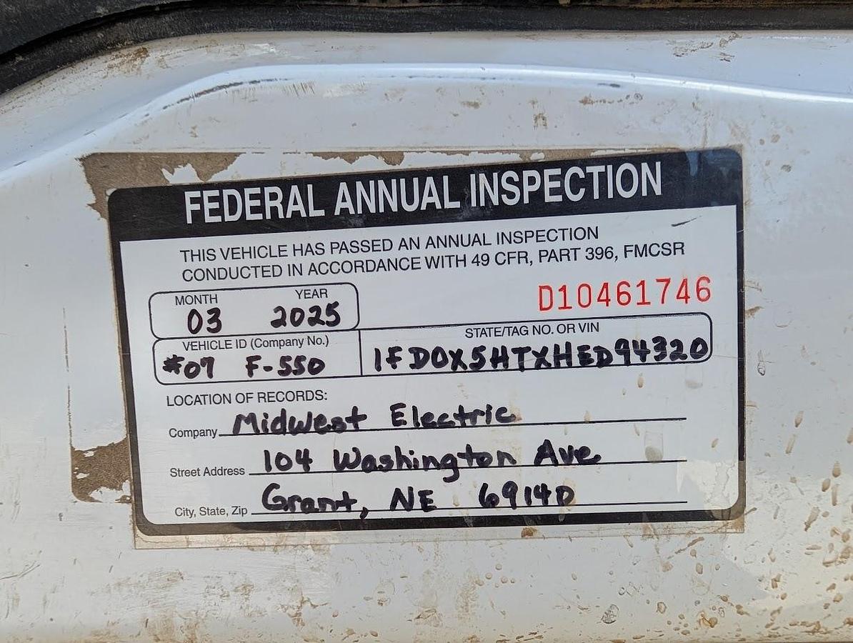 Used 2017 Ford F550 4x4 ETC MH40IH Articulated/Insulated/Telescoping