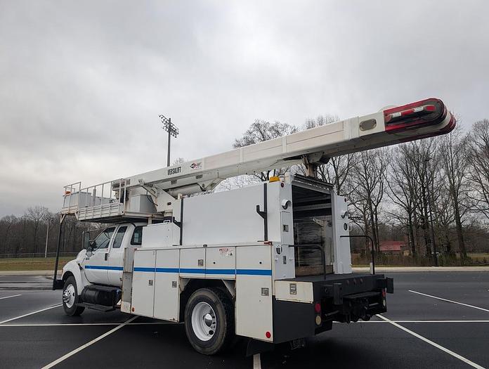 Used 2011 Ford F650XL 4x2 60' Versalift Forestry Bucket Truck