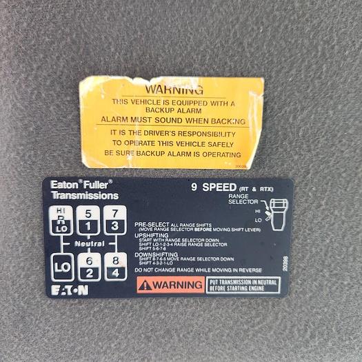 Used 1997 GMC 7500 Utility Truck with Elliott ECL-3-55 59' Telescopic Platform Hydraulic Crane