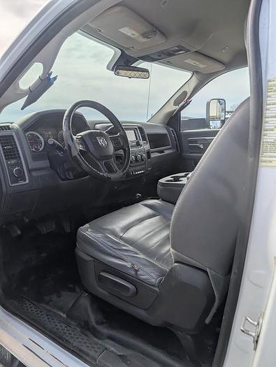 Used 2017 Dodge Ram 5500 4x4 Versalift SST40 45’ Articulating/Telescopic Insulated Bucket Truck