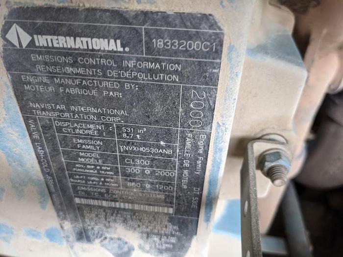 Used 2000 International 4900 Tandem Axle Flatbed Altec A65 70' Articulated Bucket truck