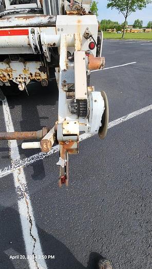 Used 2005 GMC 8500 Bucket Truck with an Altec AT40C Telescopic Cable Placer with Reel Bar and Winder