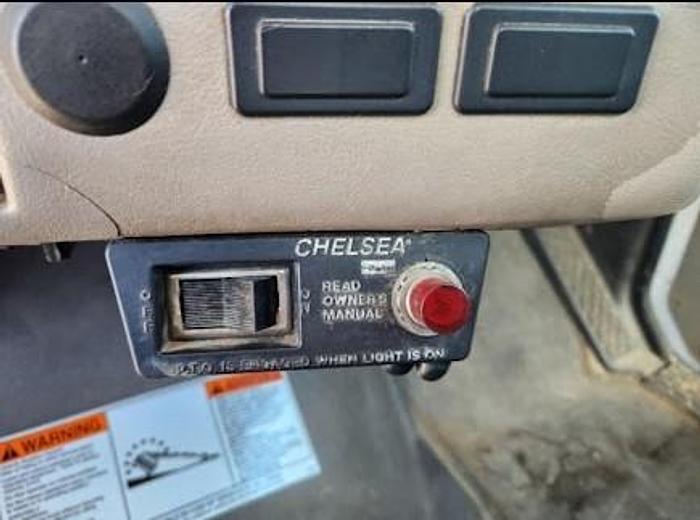 Used 2005 Sterling Cleasby 31' Roofing Conveyor Truck with Automatic Transmission