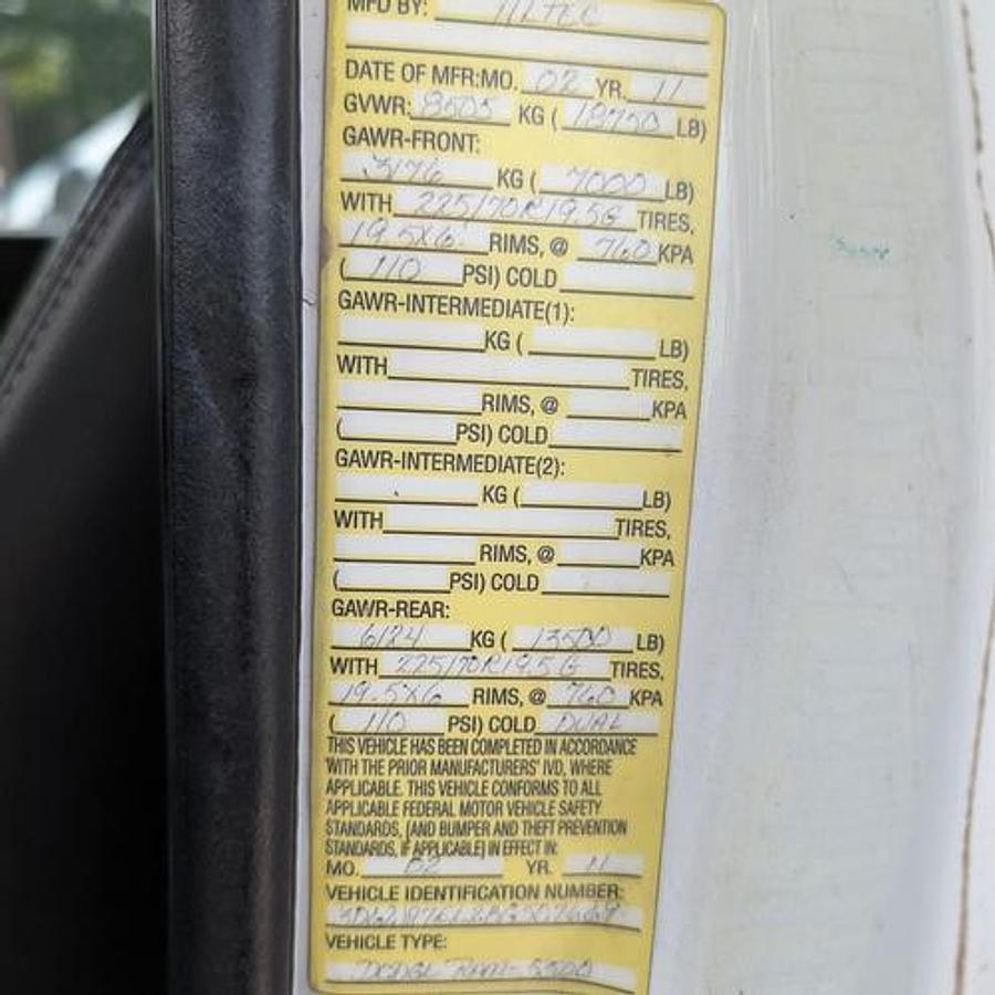 Used 2011 Dodge Ram 5500 Altec AT237 42' Articulated/Telescoping Non-insulated 