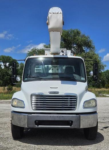 Used 2005 Freightliner M2 106 Altec AA5001 48' 2-man bucket truck  *Articulating *Telescoping