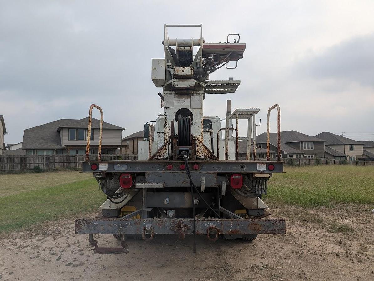 Used 2004 International 7300 4x4 Telelect Commander 4045 Digger Derrick