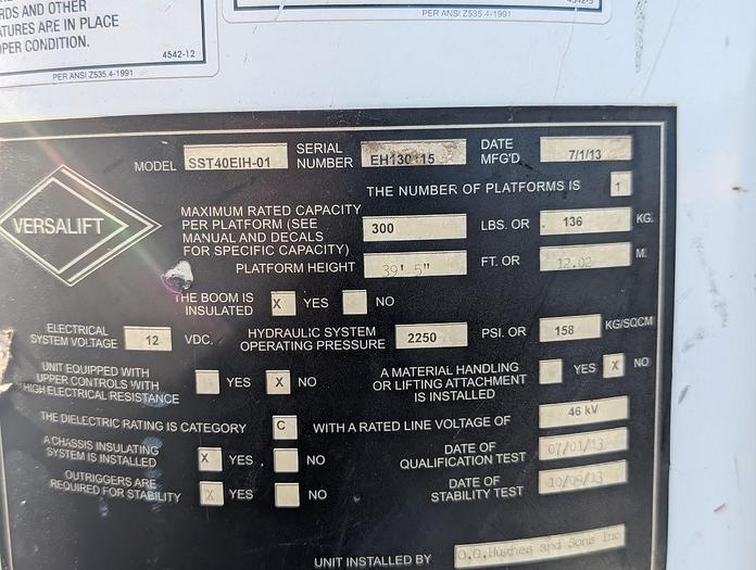 Used 2014 Ford F550 4x4 Versalift SST40EIH-01 Articulated Telescoping 45' Bucket Truck