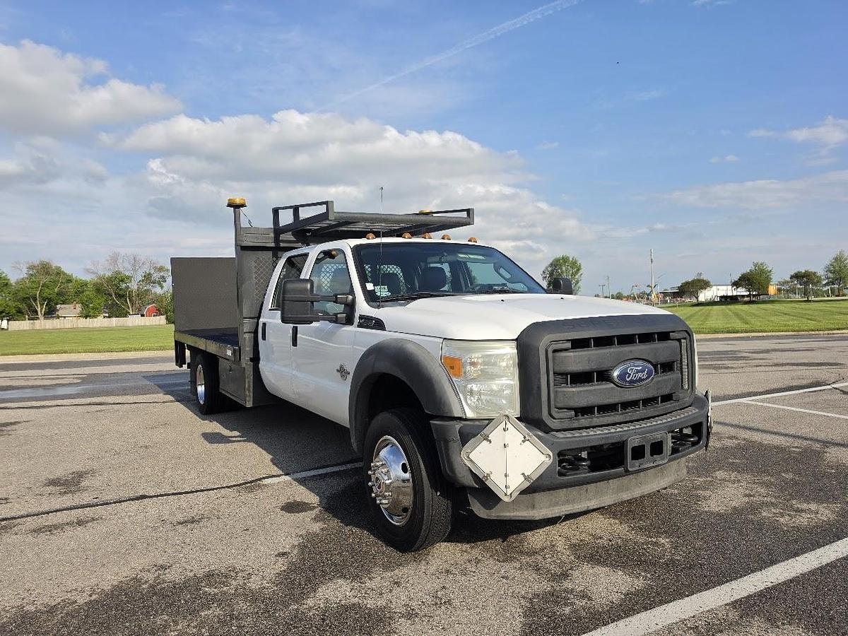 Used 2013 F550 4x4 12' Flatbed 4' Lift Gate