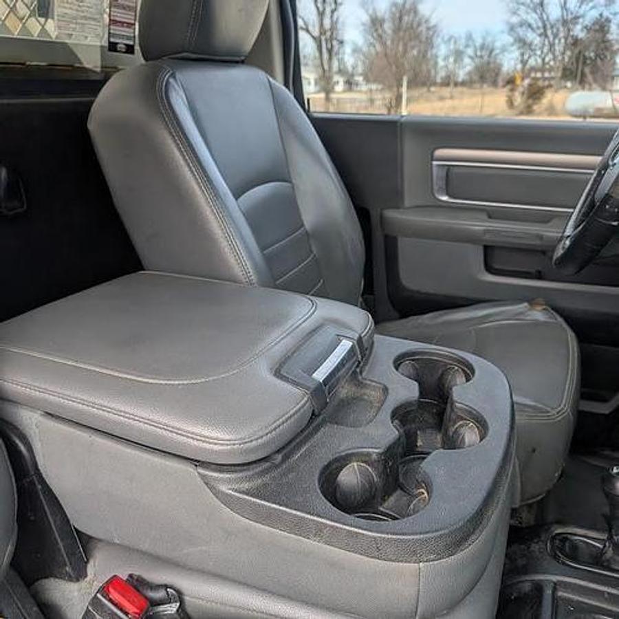 Used 2017 Dodge Ram 5500 4x4 Versalift SST40 45’ Insulated/Articulating/Telescoping