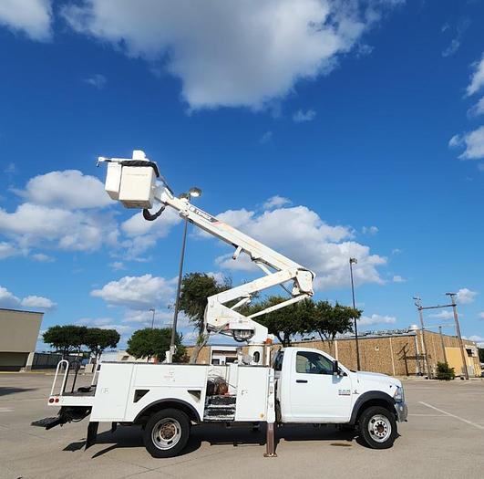 Used 2012 Dodge 5500 4x4 Terex Hi Ranger LTM40 45' Articulated/Telescoping Bucket with Material Handling Jib