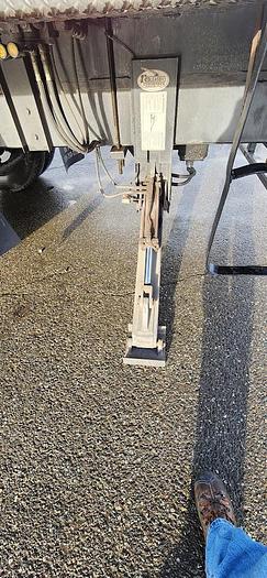 Used 2006 GMC 6500 20' Flatbed 36' Cleasby Roofing Conveyor Truck