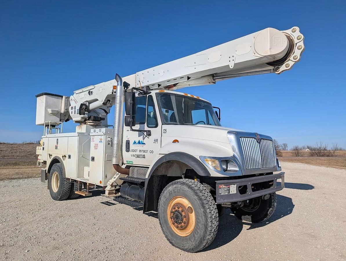 Used 2007 International 7400 4x4 Altec AM55 60' Over-Center Articulated Insulated Material Handling Bucket Truck