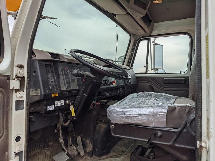 Used 2000 International 4900 Tandem Axle Flatbed Altec A65 70' Articulated Bucket truck