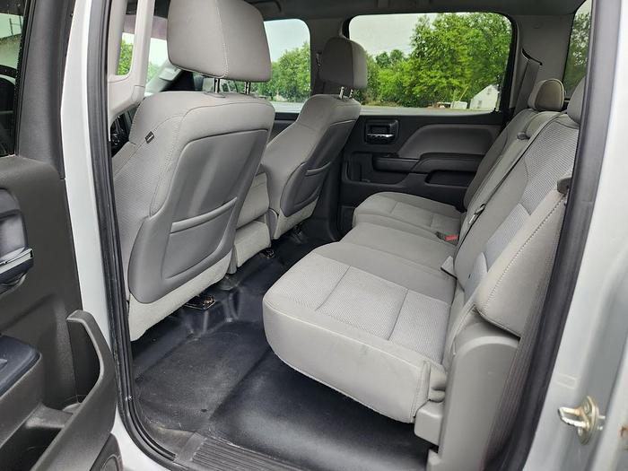 Used 2015 Chevrolet Silverado 1500 LT Crew Cab Pickup Truck with Hard Roll Bed Cover