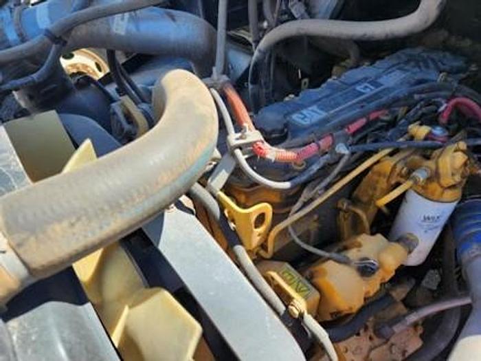 Used 2005 Sterling Cleasby 31' Roofing Conveyor Truck with Automatic Transmission