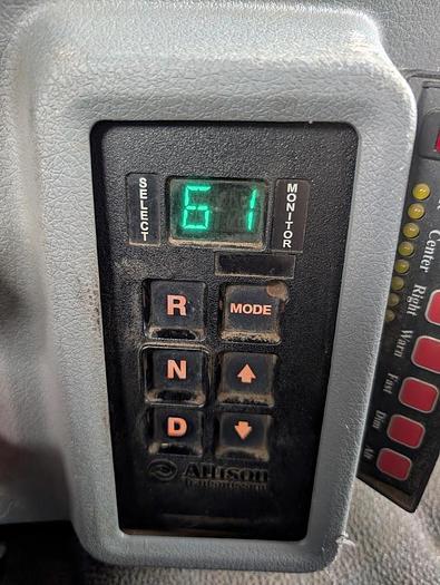 Used 2011 Ford F650XL 4x2 60' Versalift Forestry Bucket Truck