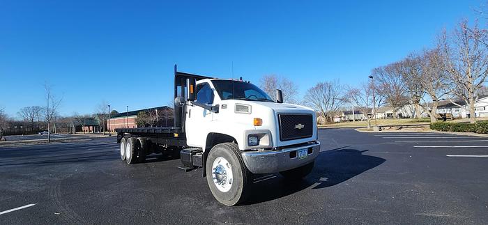 Used 2007 Chevrolet 8500 6x4 24' Flatbed Forklift Truck with Princeton Piggyback Forklift Mounts