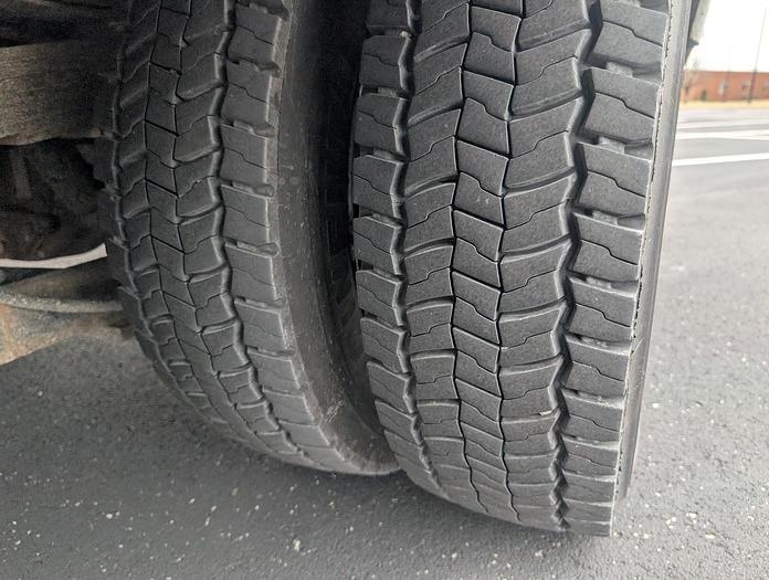 Used 2011 Dodge Ram 5500 Altec AT37 42' Articulated/Telescoping Non-insulated Bucket