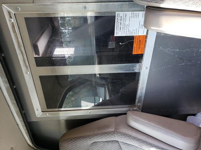 Used 2015 Chevrolet G-3500 Cutaway Cable Splicing Van Kohler Manhole Support System