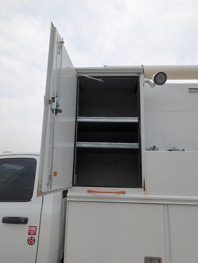 Used 2012 Dodge Ram 5500 4x4 Enclosed High-Top Service Truck