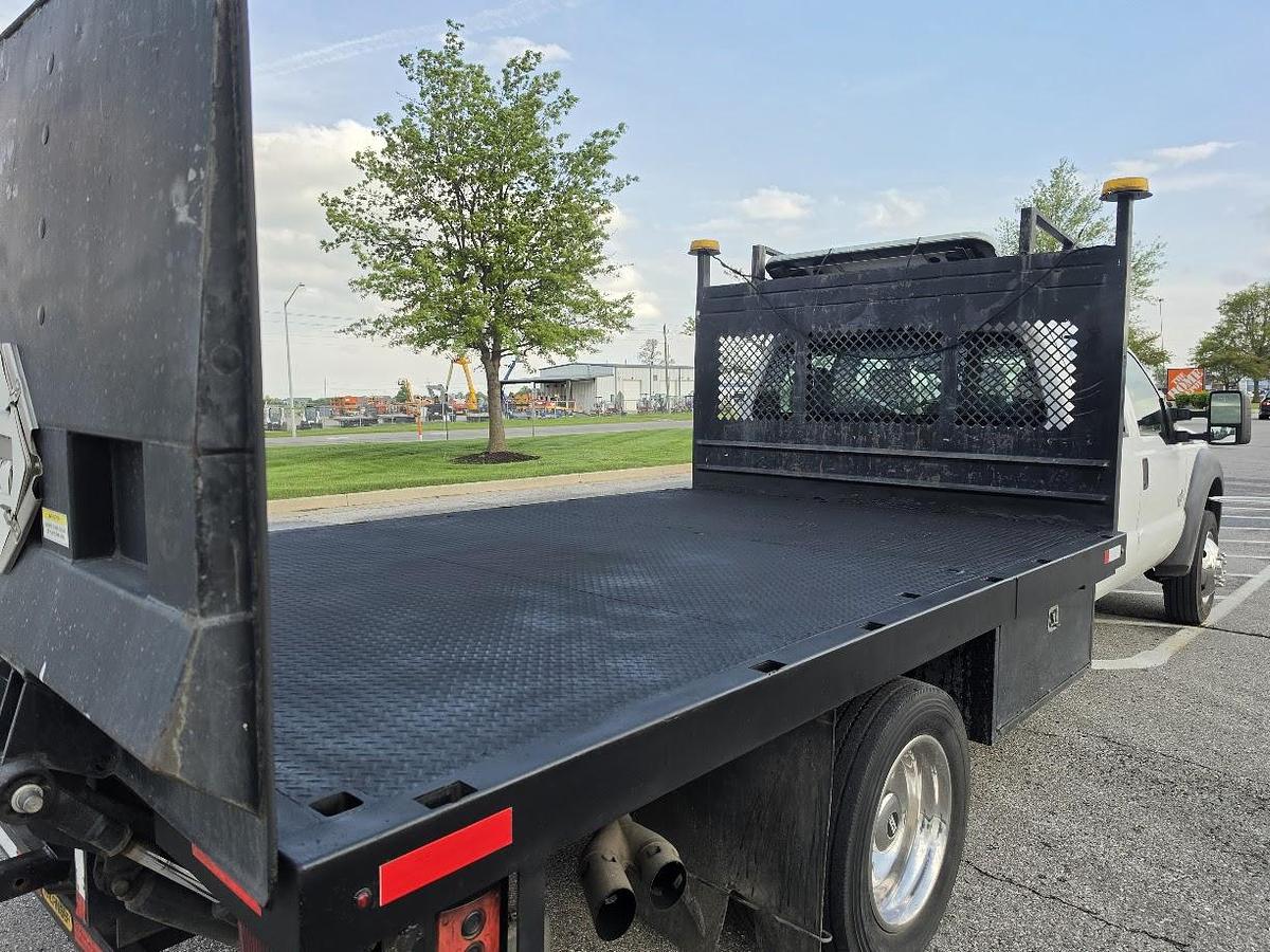 Used 2013 F550 4x4 12' Flatbed 4' Lift Gate