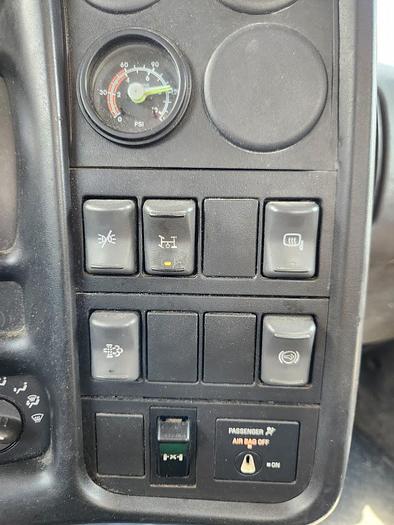 Used 2009 GMC C8500 4x2 Altec AT40C 40' Telescoping Non-Insulated Single Man Basket Cable Placing Bucket Truck With Reel Bar and Winder