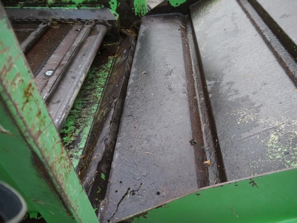 Used Tatoma E-400 Straw Chopper