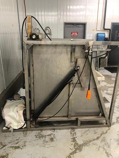 Used Hydraulic Tote Dumper