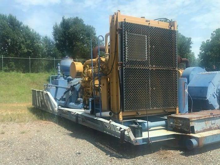 Used A-1100 PT Oilwell 1100 HP Triplex Mud Pump Pkgs. w/ 3508B SCAC CAT Power Units w/ C-300-80 NOV Torque Converters
