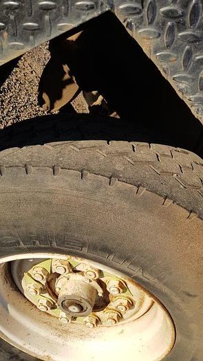 Used 2000 WELCAN 4 Axle Carrier Style Oilfield Pump / Kill Truck