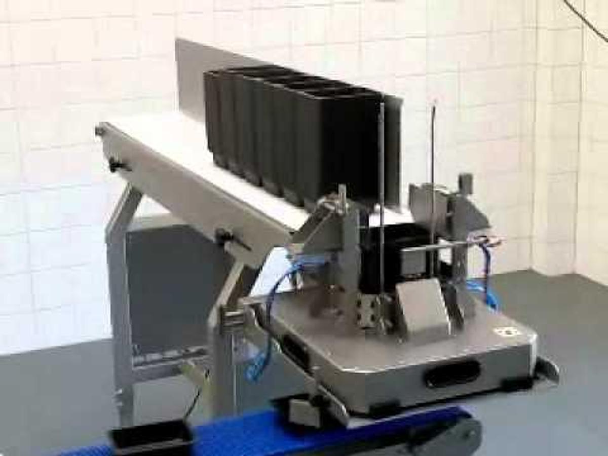 Used 2015 Qupaq Clean Line Buffer pneumatic