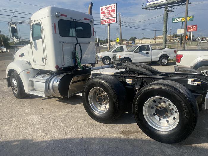 Used 2015 Peterbilt 386