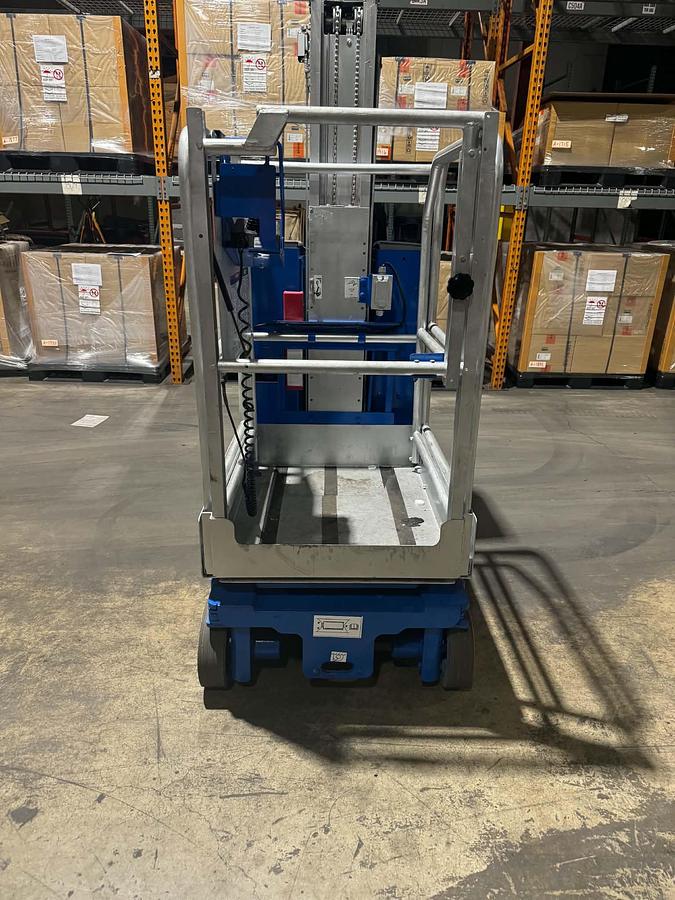 Used 2015 Genie GR20