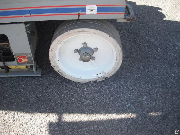 Used 2010 Electric Skyjack SJIII 4632 Slab