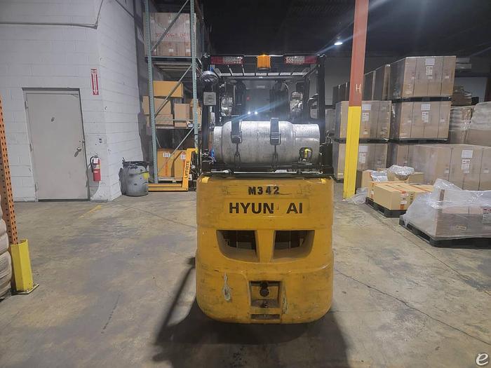 Used 2019 LP Gas Hyundai 30LC-7A Cushion Tire 4 Wheel Sit Down (Indoor Warehouse)