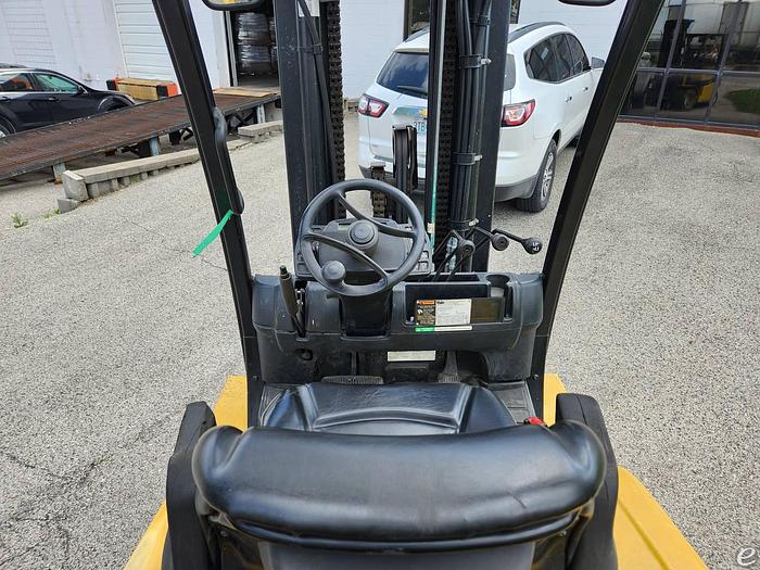 Used 2014 LP Gas Yale GC100VX Cushion Tire 4 Wheel Sit Down (Indoor Warehouse)