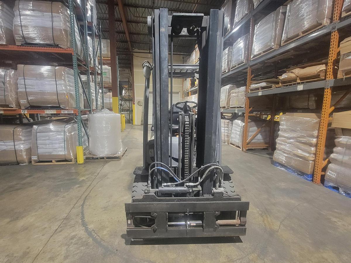 Used 2011 LP Gas Crown C-5 Pneumatic Tire 4 Wheel Sit Down