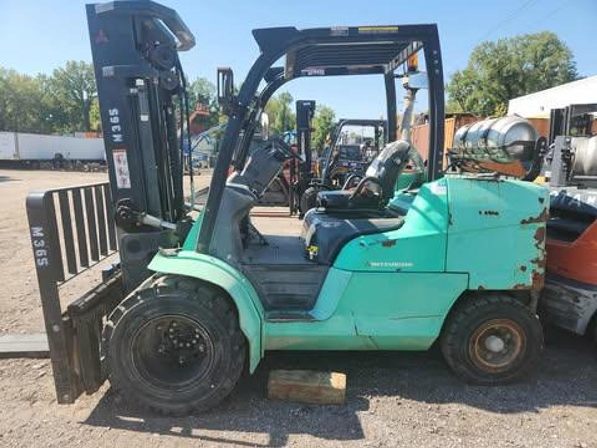 Used 2015 Mitsubishi FG50CN1