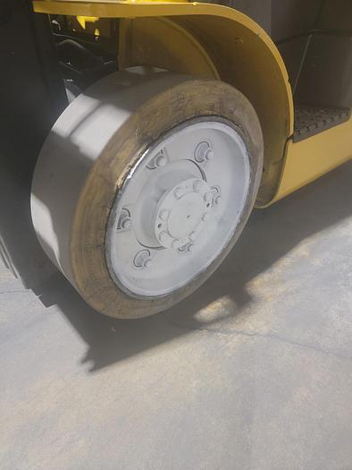 Used 2016 LP Gas Yale GLC050VXNDSE083 Cushion Tire 4 Wheel Sit Down (Indoor Warehouse)