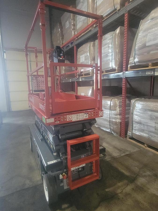 Used 2025 Skyjack SJIII 3219-E
