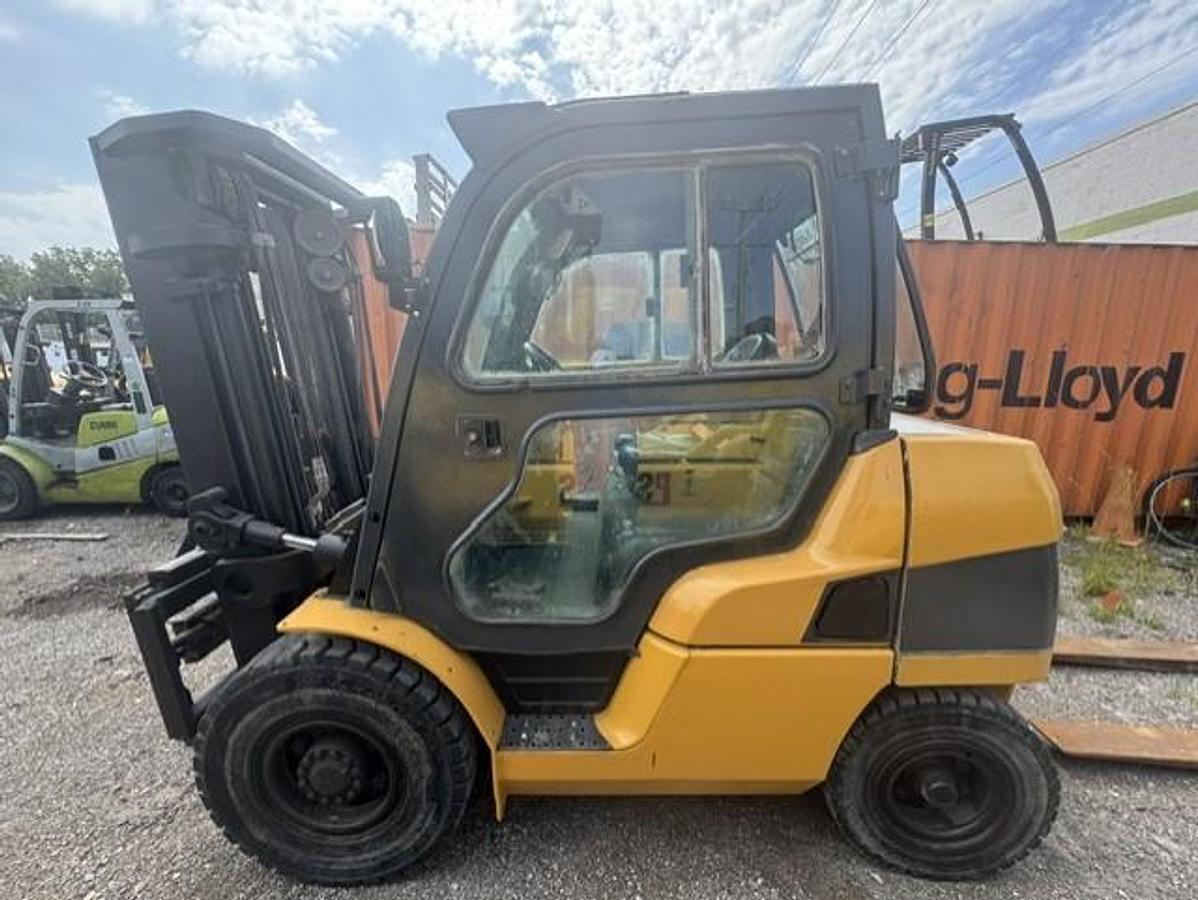 Used 2018 Cat DP40N1