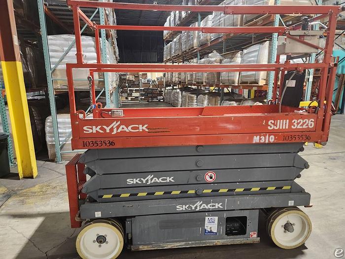 Used 2015 Electric Skyjack SJIII3226 Slab