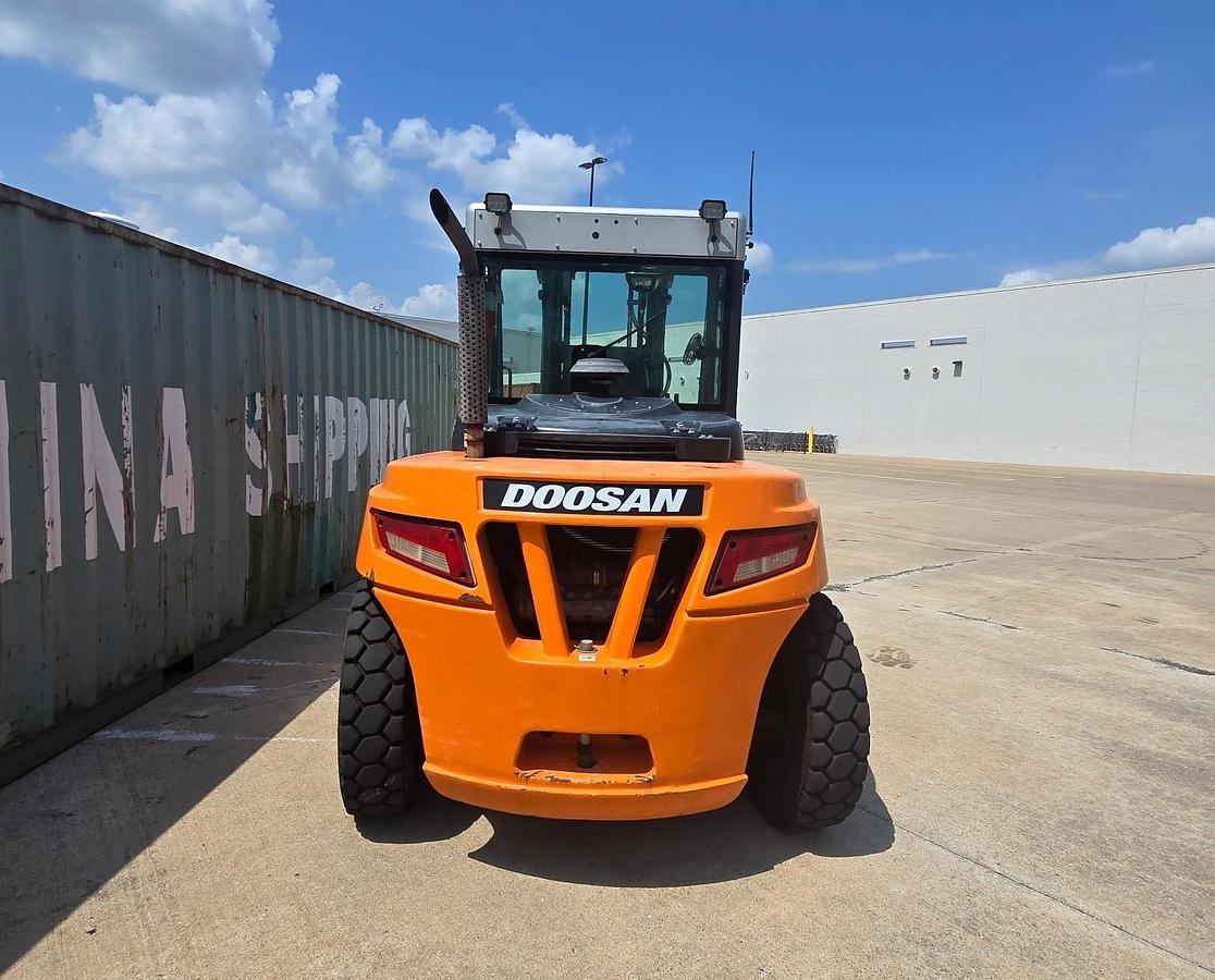 Used 2020 Doosan D80S-7