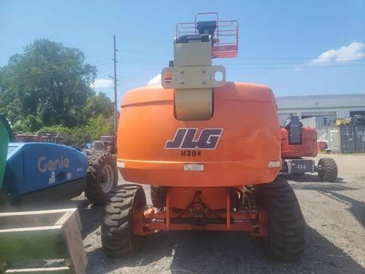 Used 2007 Diesel JLG 600S Telescopic Boom
